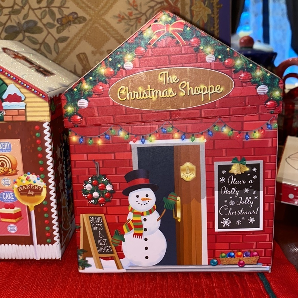 Bundle of Christmas gift boxes 8 - Picture 7 of 9